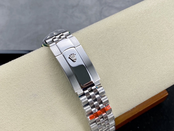 激安ロレックス着用イメージ